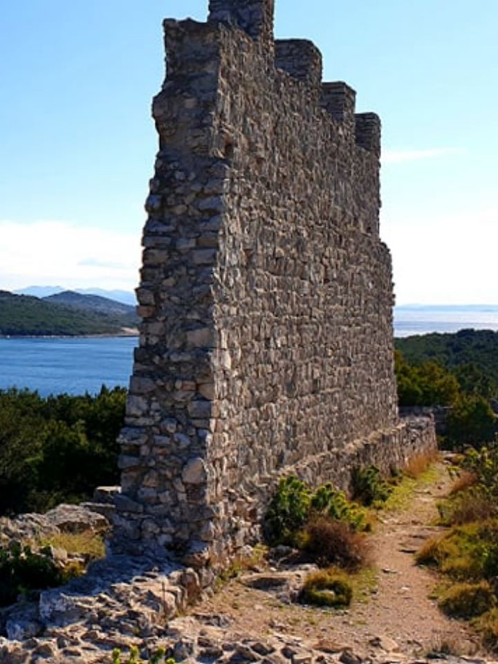 Byzantine Zuri fortress wall